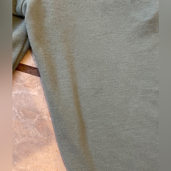 Matilda Jane 3 piece jogger set 4T - Picture 12 of 13